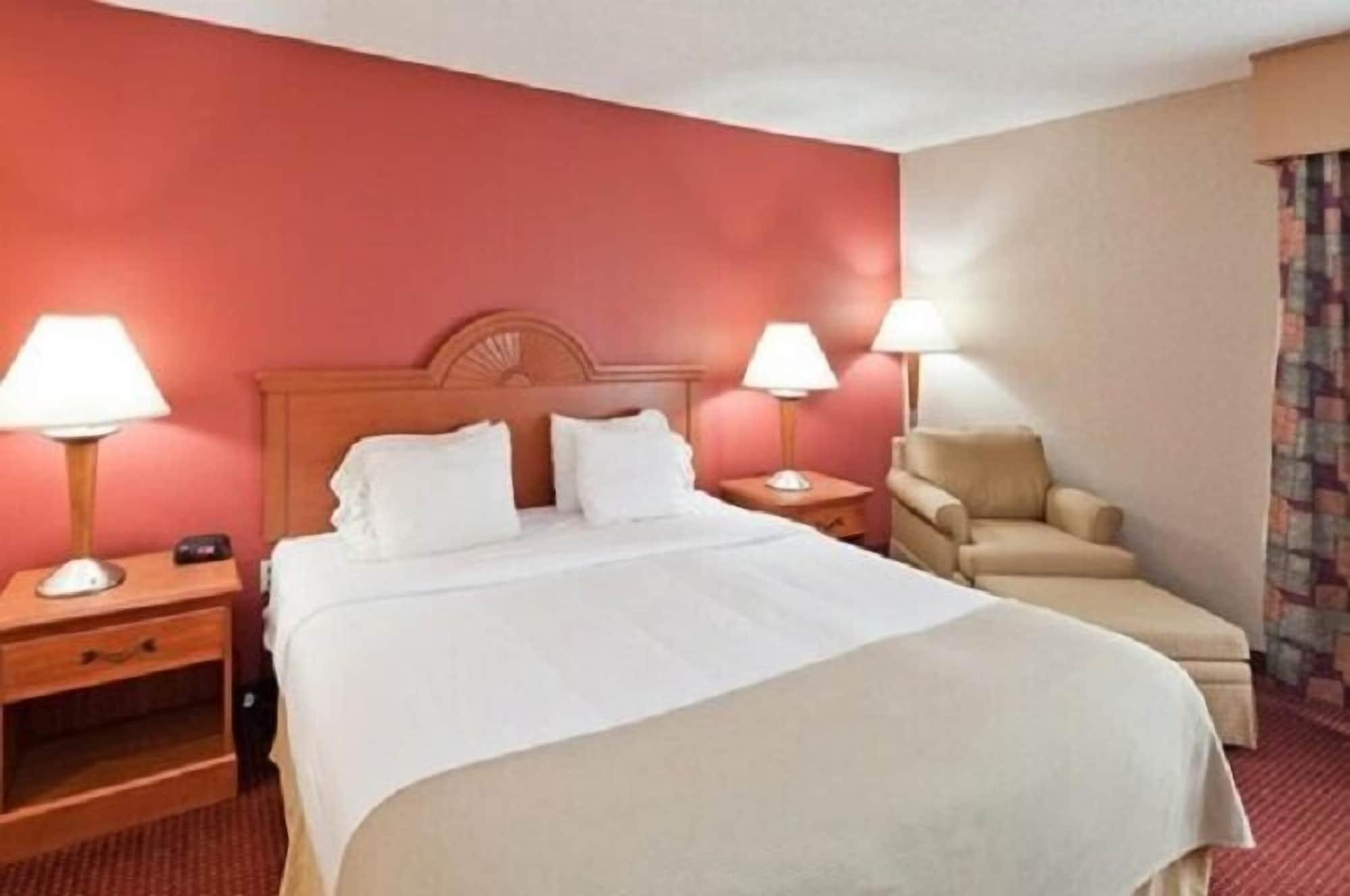 Holiday Inn Express Cincinnati-Lawrenceburg Buitenkant foto