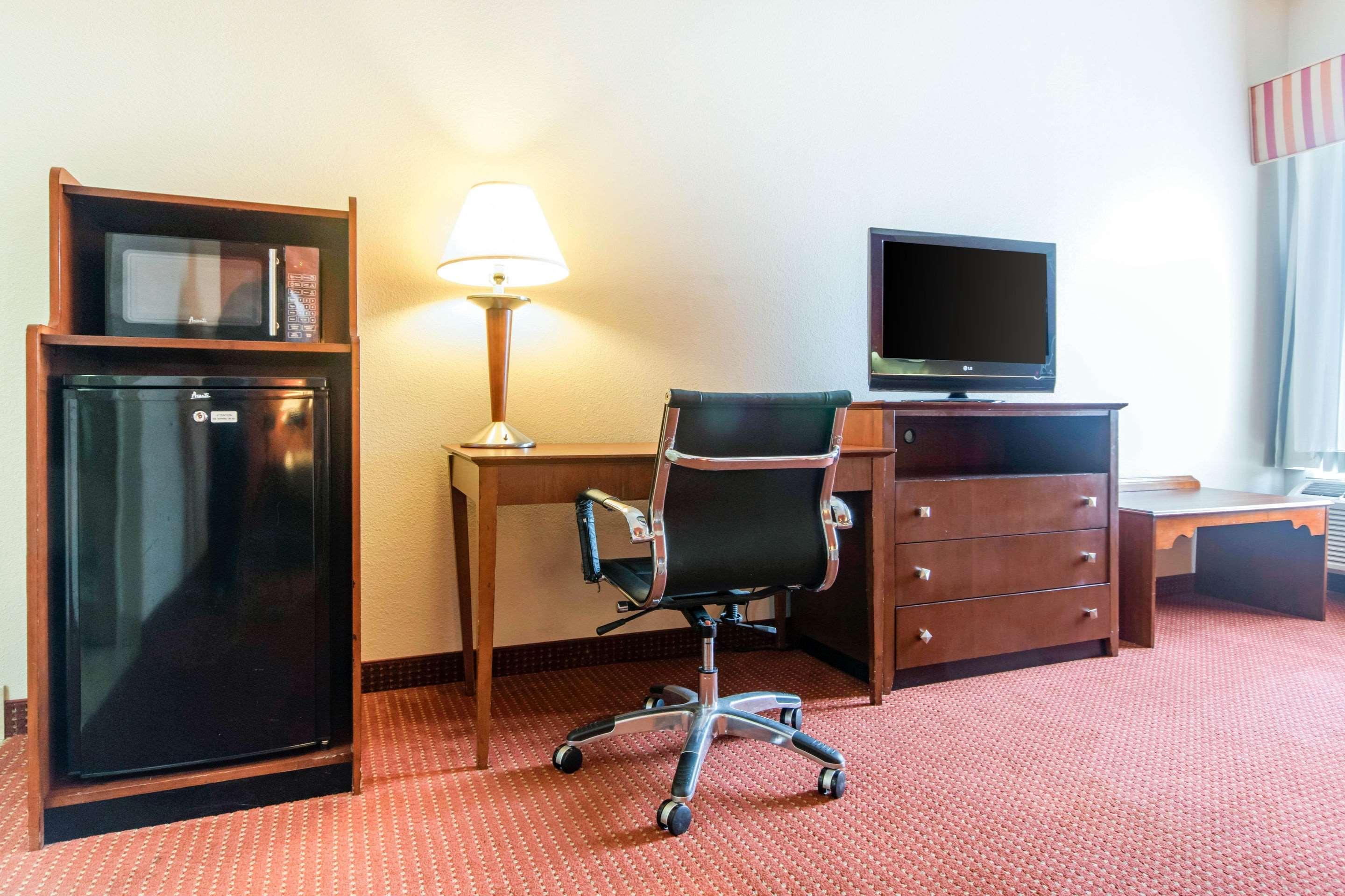 Holiday Inn Express Cincinnati-Lawrenceburg Buitenkant foto