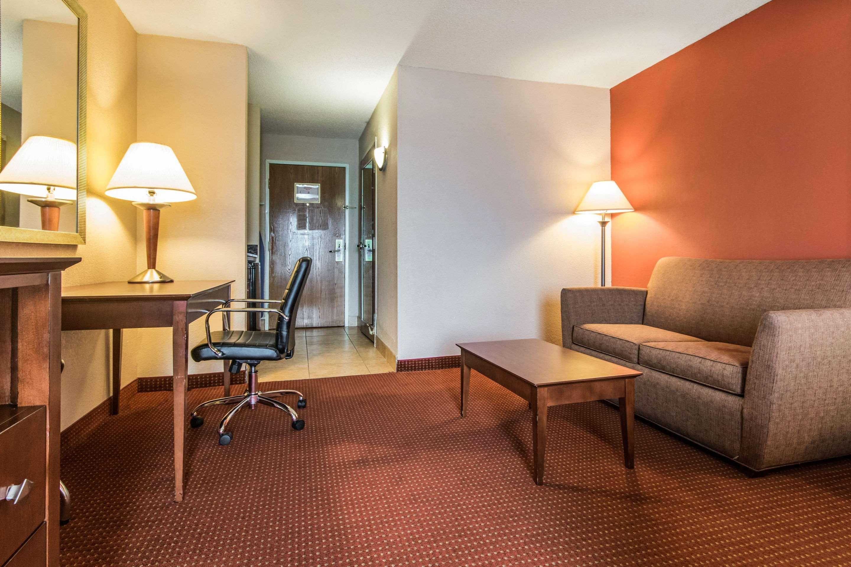 Holiday Inn Express Cincinnati-Lawrenceburg Buitenkant foto