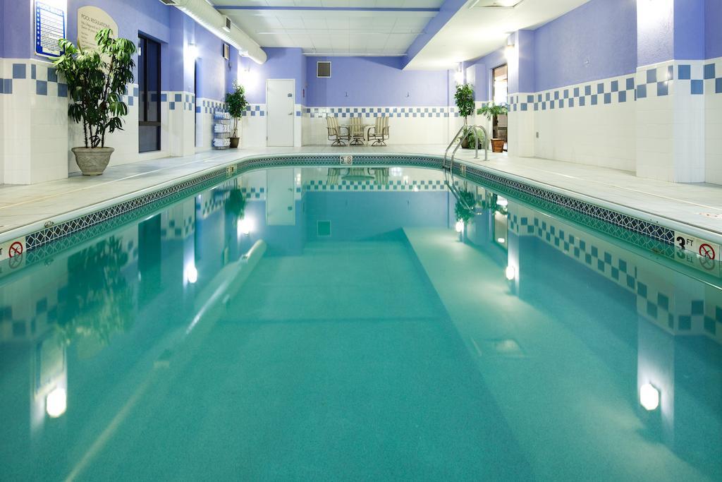 Holiday Inn Express Cincinnati-Lawrenceburg Buitenkant foto